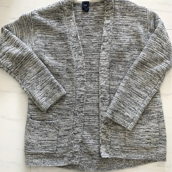 Gap size M wool sweater - Picture 1 of 4